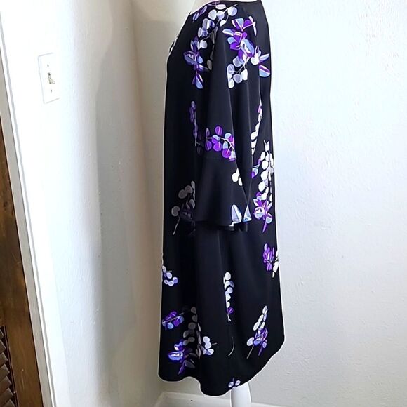 Roz & Ali Black Dress with Blue & Purple Floral, Bell Sleeves, Size 16 - Picture 5 of 8